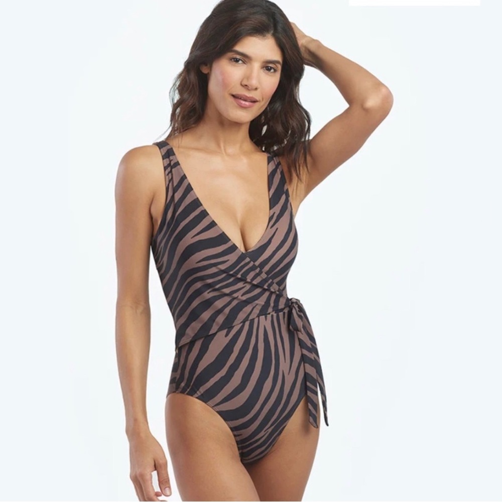 Summersalt The Perfect Wrap One-Piece